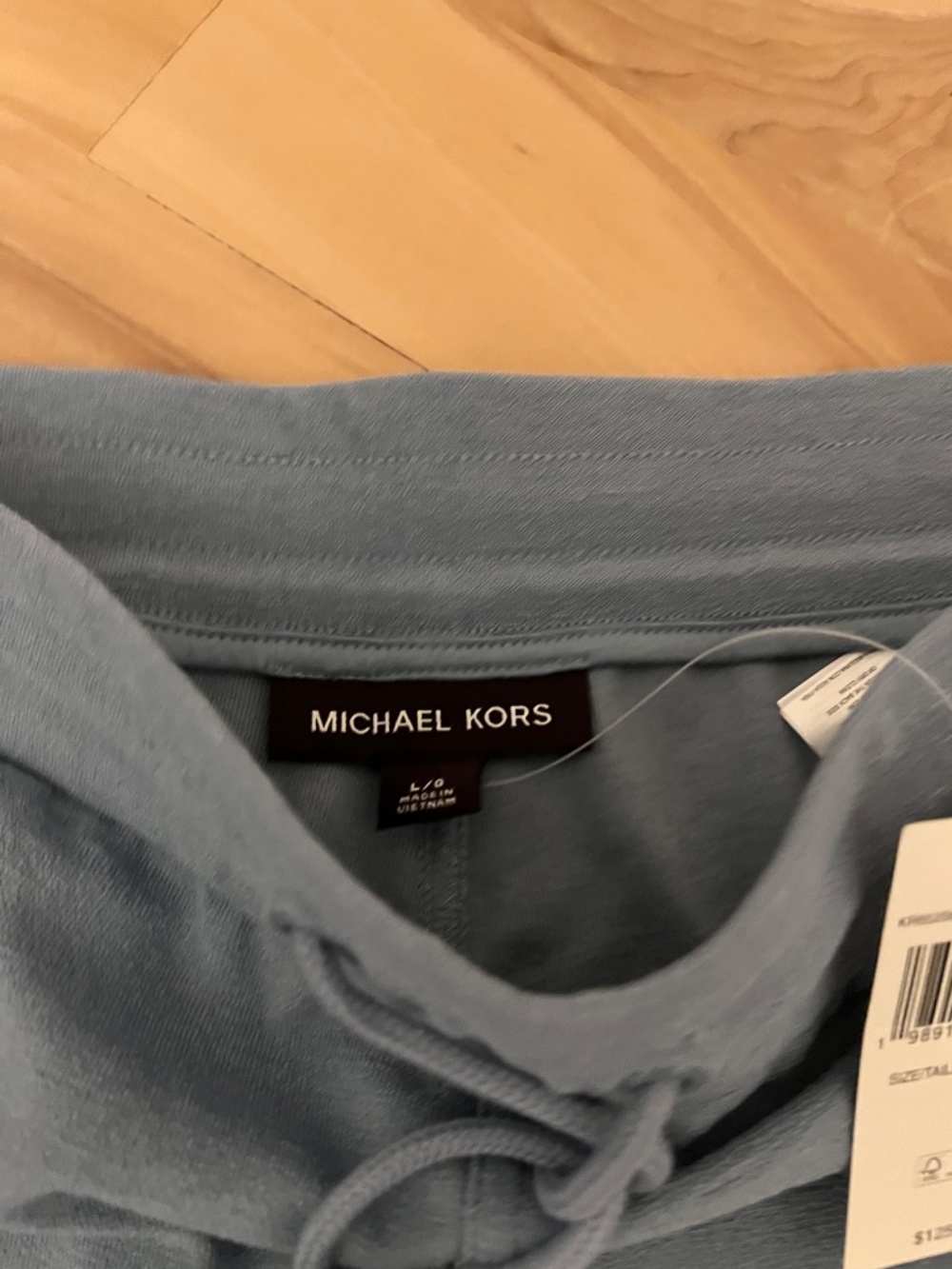 Michael Kors Men's Light Blue Drawstring Shorts - Picture 3 of 5